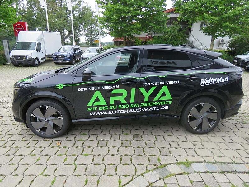 Nissan Ariya Evolve Pack 4x4 e-4ORCE 87kW 306PS mit Schiebedach