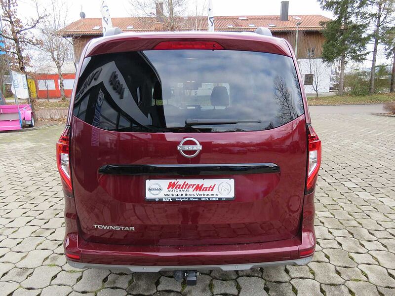 Nissan Townstar Tekna 1,3 DIG-T 6MT 130PS mit Anhängerkupplung