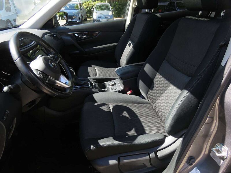 Nissan X-Trail N-Tec 4x4 1,7 dCi 150PS Xtronic mit Schiebedach